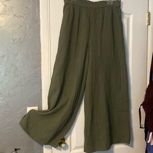 Aerie flowing casual pants. Size XL.